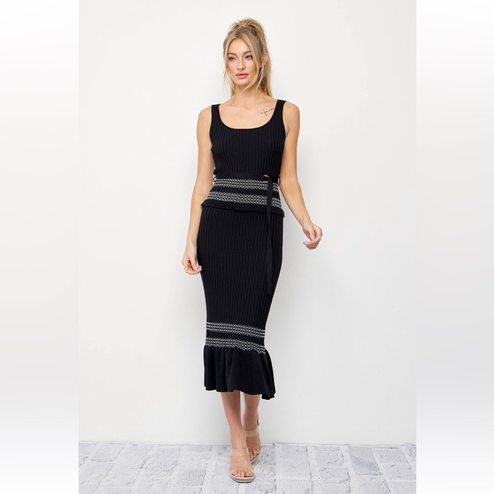 246. Pretty First Impression Rib Knit Ruffle midi dress in black - Picture 2 of 6